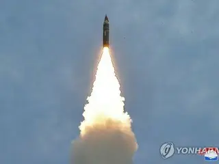 北朝鮮が弾道ミサイル約１０発を朝鮮半島東へ発射　立て続けの挑発