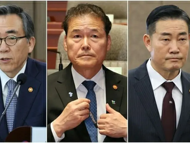 左から趙兌烈・外交部長官、金暎浩・統一部長官、申源湜・国防部長官＝（聯合ニュース）