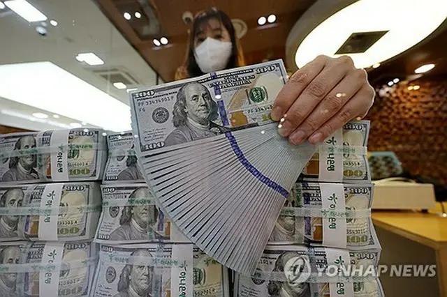 米ドル紙幣（資料写真）＝（聯合ニュース）