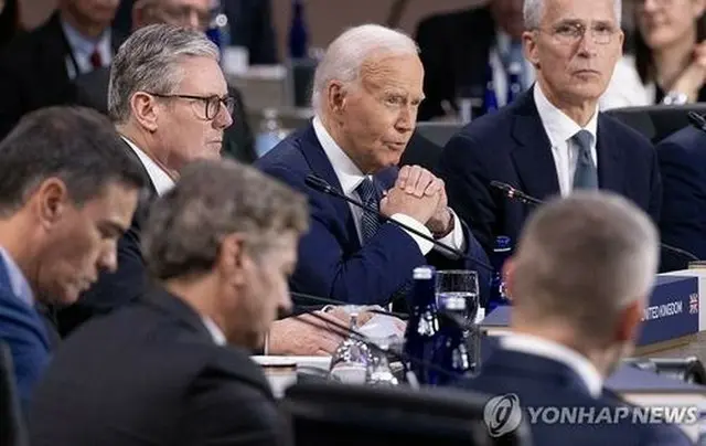 ＮＡＴＯ首脳会議の様子＝（ＥＰＡ＝聯合ニュース）≪転載・転用禁止≫