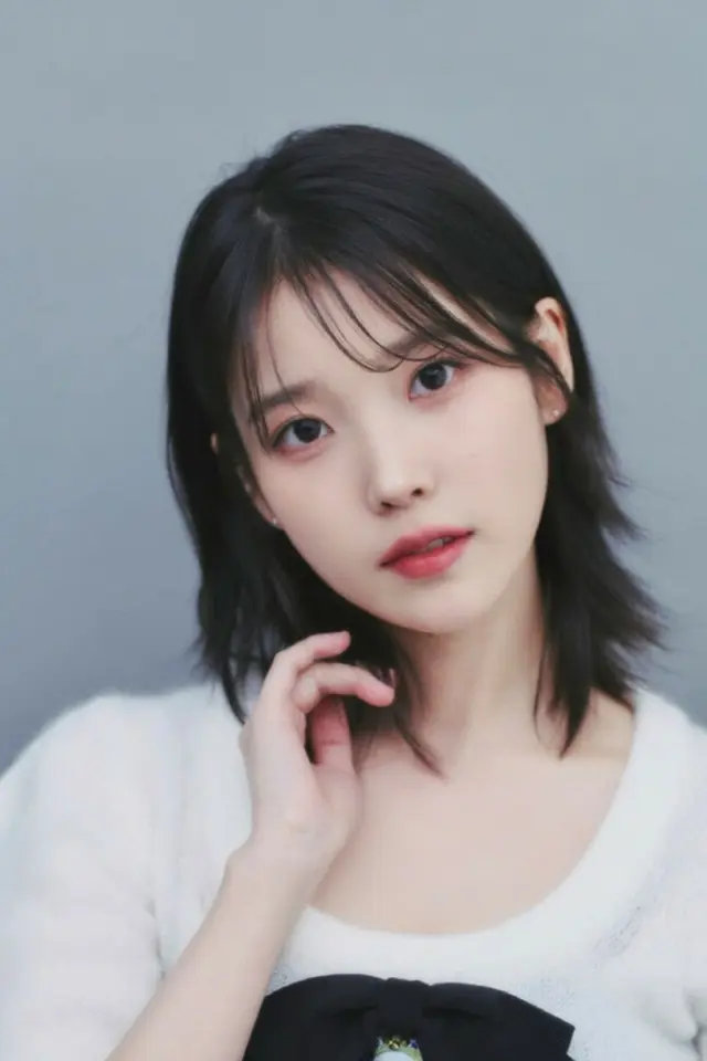 IU（アイユー）、100名を超えるスタッフにビジネスクラスをプレゼント