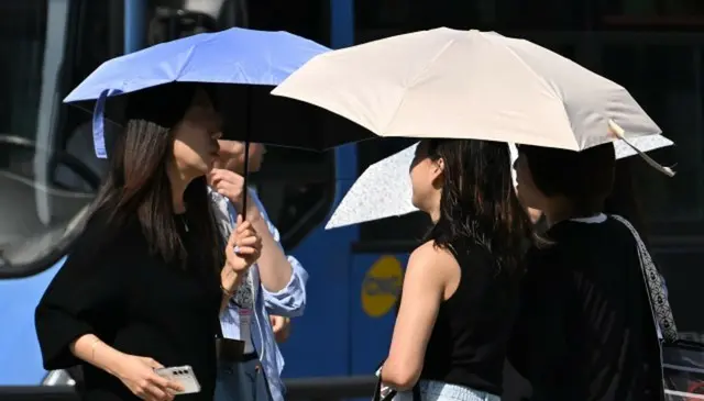 コロナが「再流行」…職場・学校はいったん「注視」＝韓国