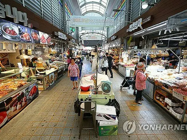 ソウル市内の伝統市場（資料写真）＝（聯合ニュース）