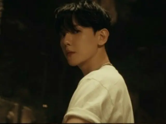 BAEK HYUN（EXO）、4thミニアルバムのタイトル曲は「Pineapple Slice」に…MVティザー映像公開