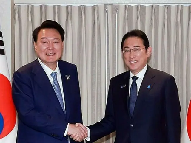 尹大統領（左）と岸田首相（資料写真）＝（聯合ニュース）