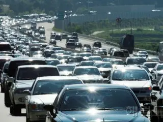 「最近のナビはどうしてこうなのか？」…何時間も農道にとどまった数百台の車＝韓国