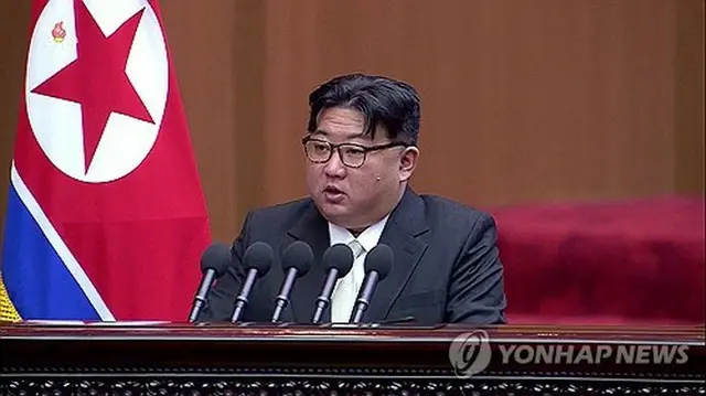 １月１５日の最高人民会議で演説する金正恩氏＝（朝鮮中央テレビ＝聯合ニュース）