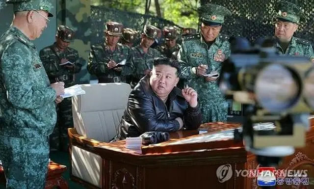 朝鮮中央通信は４日、金正恩氏が２日に朝鮮人民軍の特殊作戦武力訓練基地を視察したと報じた＝（朝鮮中央通信＝聯合ニュース）≪転載・転用禁止≫