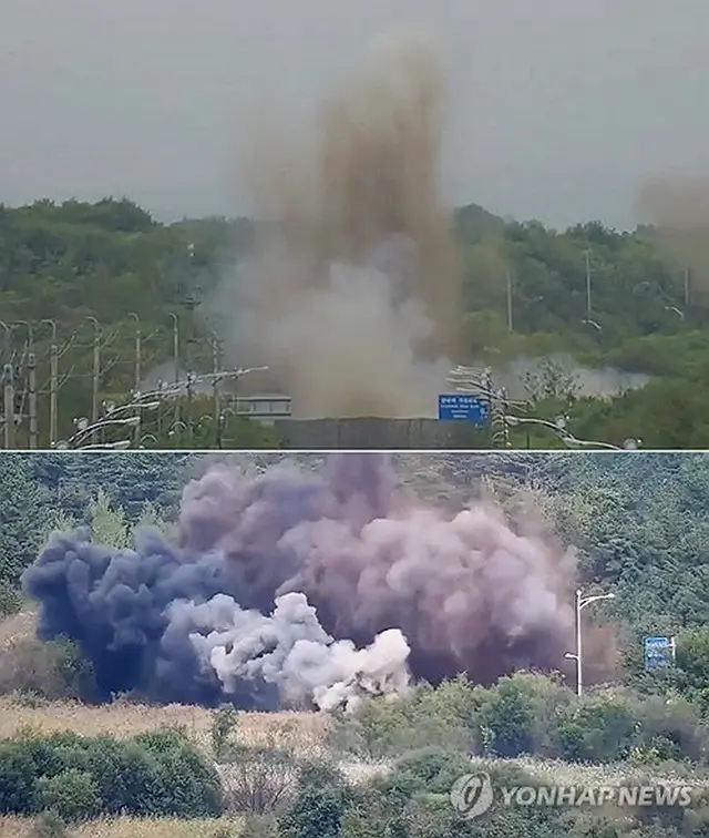 韓国軍の監視カメラが捉えた京義線（上）と東海線の北朝鮮側道路の爆破（合同参謀本部提供）＝（聯合ニュース）≪転載・転用禁止≫