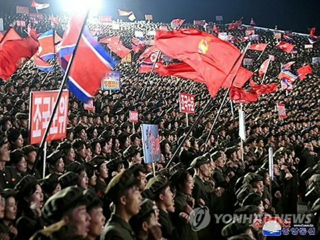 朝鮮中央通信は１６日、全国各地で１４、１５の両日に約１４０万人の若者が軍への入隊や復隊を希望し、その数が毎日増加していると報じた＝（朝鮮中央通信＝聯合ニュース）≪転載・転用禁止≫