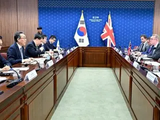 韓英外相が戦略対話　北朝鮮の武器提供・派兵を糾弾