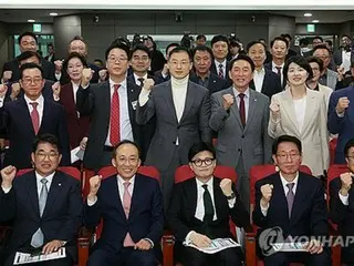 韓国与党代表　尹政権前半の成果は「韓日関係正常化」