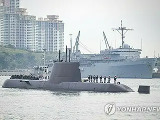 韓国・釜山に米原潜「コロンビア」入港　補給と休息が目的