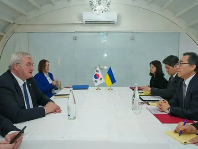 韓国・ウクライナ外相が会談　北朝鮮のロシア派兵など議論