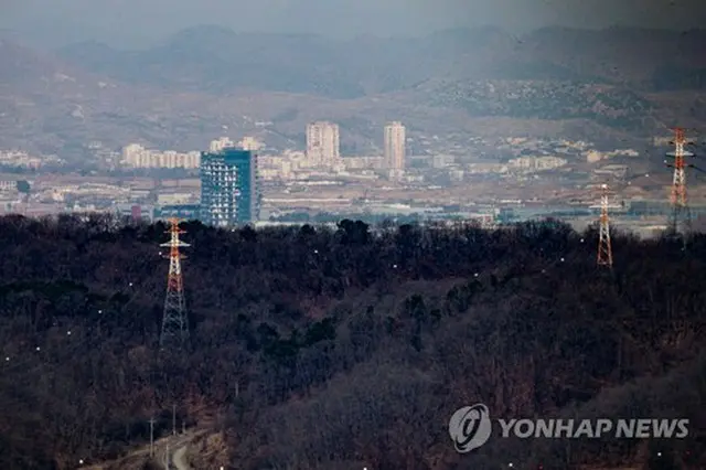 開城工業団地周辺にある送電塔（資料写真）＝（聯合ニュース）