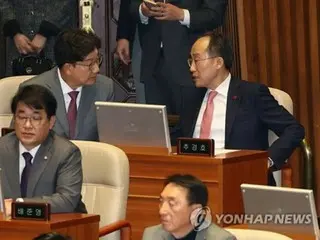 ［速報］韓国与党　尹大統領弾劾訴追案の採決を欠席