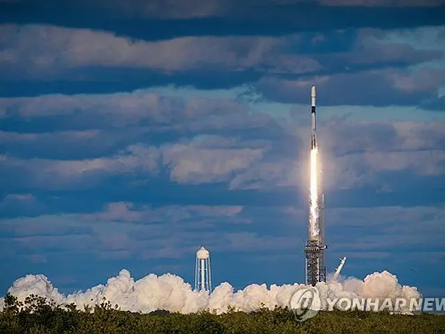 ４月７日（現地時間）に米フロリダ州から打ち上げられた韓国の軍事偵察衛星２号機（国防部提供）＝（聯合ニュース）≪転載・転用禁止≫