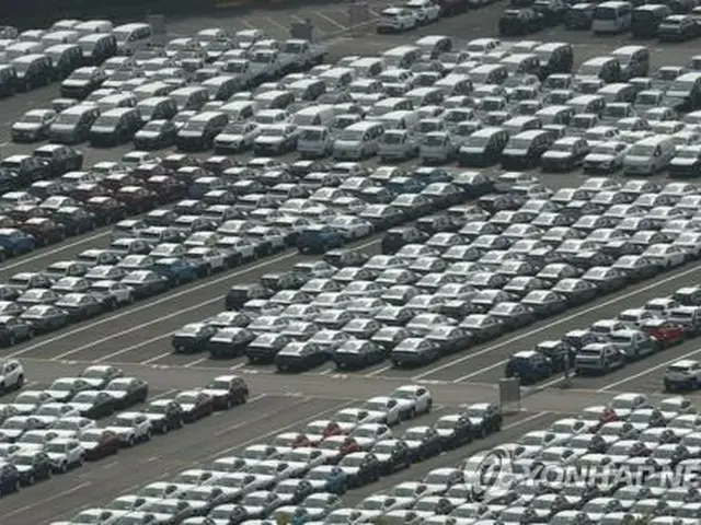 韓国南東部にある現代自動車の蔚山工場で輸出を待つ車両（資料写真）＝（聯合ニュース）