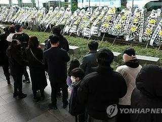 韓国旅客機事故　１５万人超が合同焼香所を弔問