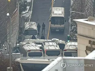 韓国捜査機関　尹氏の拘束令状執行を警察に一任