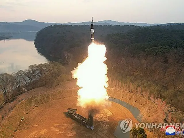 北朝鮮　平壌付近から中距離弾道ミサイル発射＝韓国軍