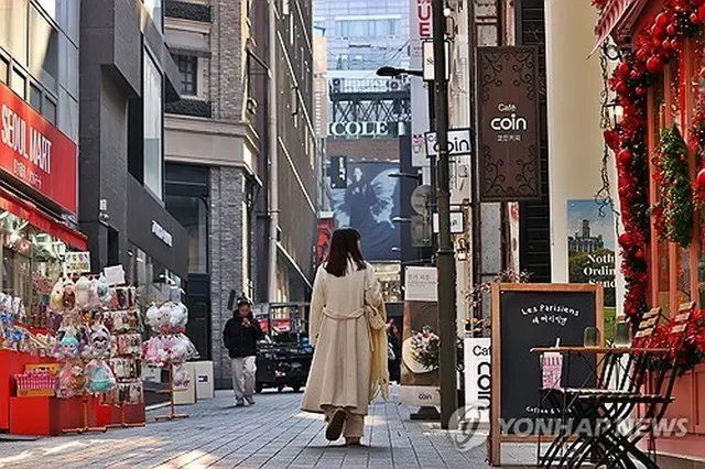 閑散としているソウルの繁華街・明洞＝（聯合ニュース）