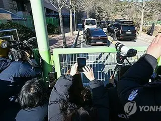 拘束の尹大統領　取り調べで供述拒否＝韓国捜査機関