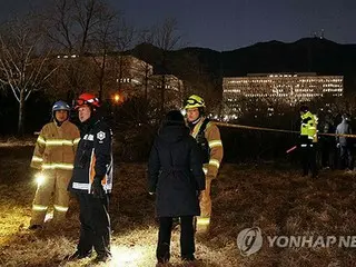 尹氏拘束に抗議して焼身自殺の５０代男が死亡　野党本部への放火容疑者