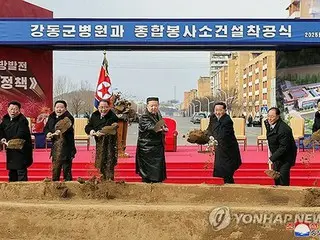 金正恩氏　病院の着工式に出席＝毎年２０カ所に建設と表明