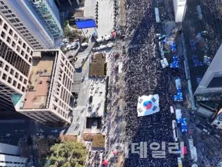 雪舞う寒波の中、今週末尹大統領の退陣賛否集会を開催＝韓国報道