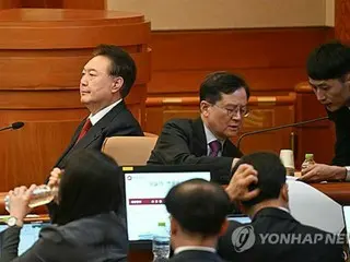 尹大統領「早く復帰し韓国引っ張っていく」　支持者にメッセージ