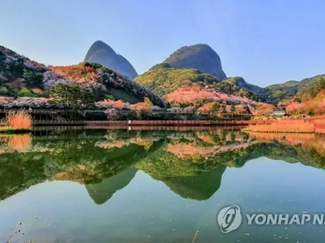 馬耳山（韓国観光公社提供）＝（聯合ニュース）≪転載・転用禁止≫