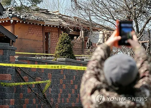 立ち入りが規制された誤爆事故の現場（写真共同取材団）＝６日、ソウル（聯合ニュース）