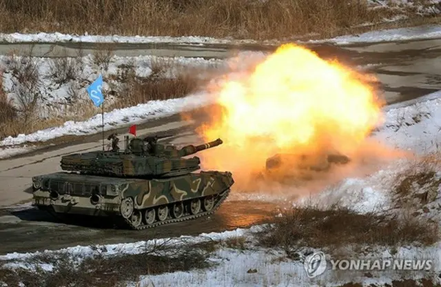 韓米両軍は６日、韓国北部の抱川で合同の実弾射撃訓練を実施した＝（聯合ニュース）