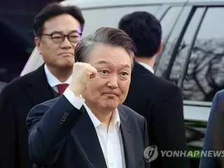 尹大統領弾劾　賛成５８％・反対３６％＝韓国世論調査