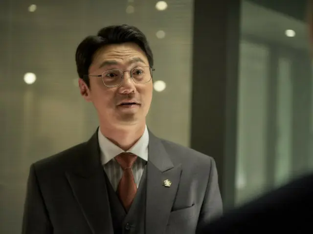 映画「焼酎戦争」チェ・ヨンジュン、危機管理弁護士としてスクリーンデビュー