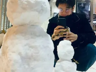 「Block B」P.O（ピオ）、親子の雪だるまを作って満足そうなかわいい笑顔