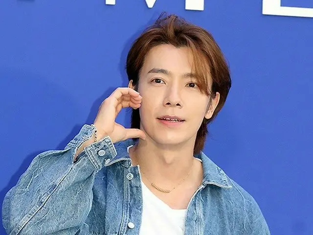 【フォト】「SUPER JUNIOR」ドンへ、衣類ブランドのファッションショーイベントに参加…ほっぺハート