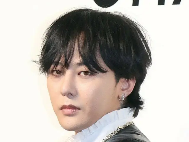 【フォト】「BIGBANG」G-DRAGON、シャネルのレセプションに参加…“カリスマあふれるまなざし”