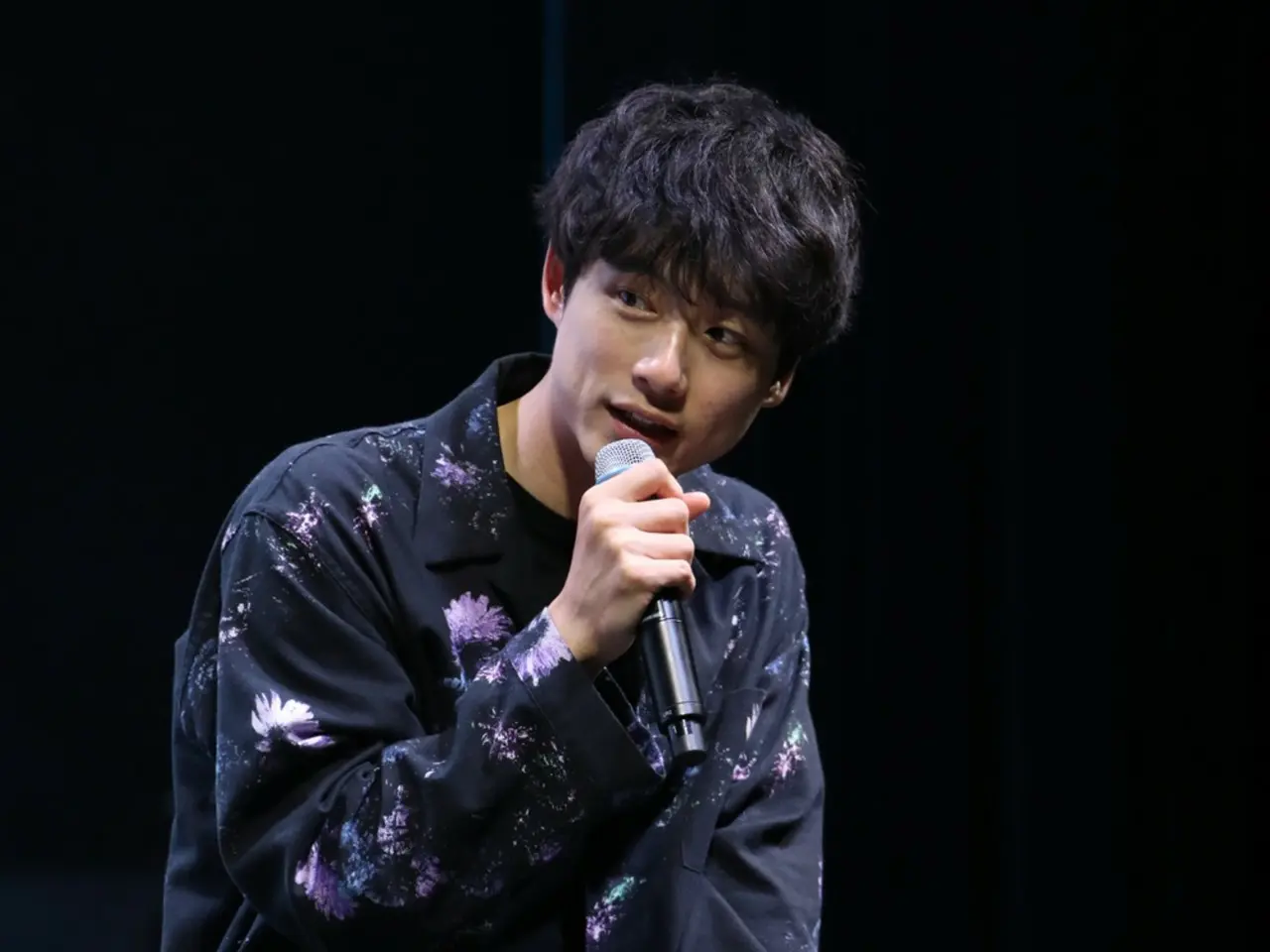 日本の俳優 坂口健太郎、初めての韓国ファンミーティングが盛況…ファン