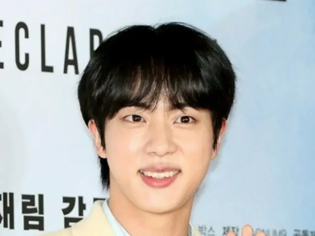 「BTS（防弾少年団）」JIN、ショートパディングの広告にぴったりのスターで1位に