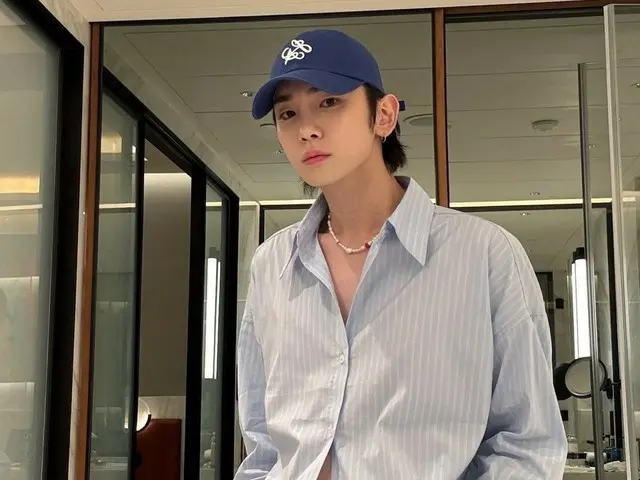 「SHINee」KEY（キー）、きょうのコーデを誇ったら…ミンホから「ストレートネック????」とコメント