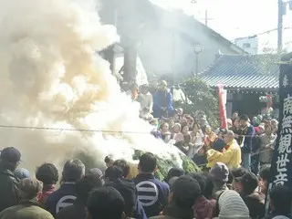 伝統行事「吹田の火祭」が2025年2月11日に開催！常光円満寺で厄除けの炎の祭典が繰り広げられる