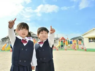 春日東野幼稚園がコスモスポーツクラブと連携、子どもたちの発表の場となる「万博体操」を発案