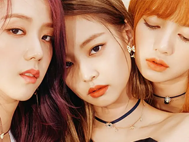 「BLACKPINK」が初めて(?)見せたナチュラルな素顔、“海外デビュー”にも期待を寄せる。