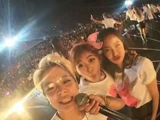 「f(x)」Amberがデビュー8周年をお祝い♪メンバーとファンに感謝を伝える。