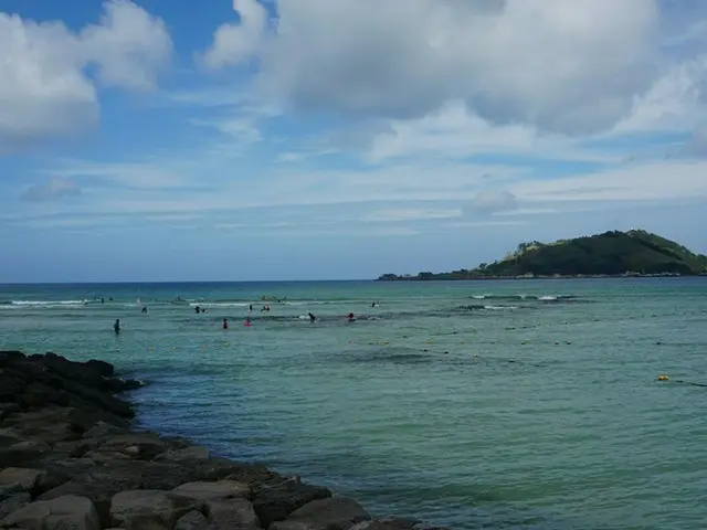 【韓国観光】済州島4泊5日旅行～2日目海水浴からのハンバーガー～