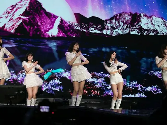 「GFRIEND」、アジアツアーのファイナル公演！ソウルアンコールコンサートを大成功に終える！