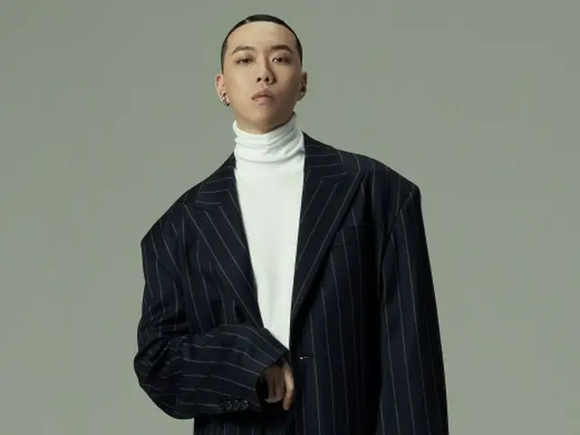 人気ラッパーBewhY、ファッション誌に登場し、音楽とファンについて語る！