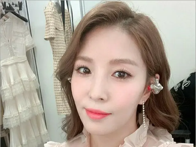 BoA、ひらひらなピンクのドレスでラブリーな美貌全開♡